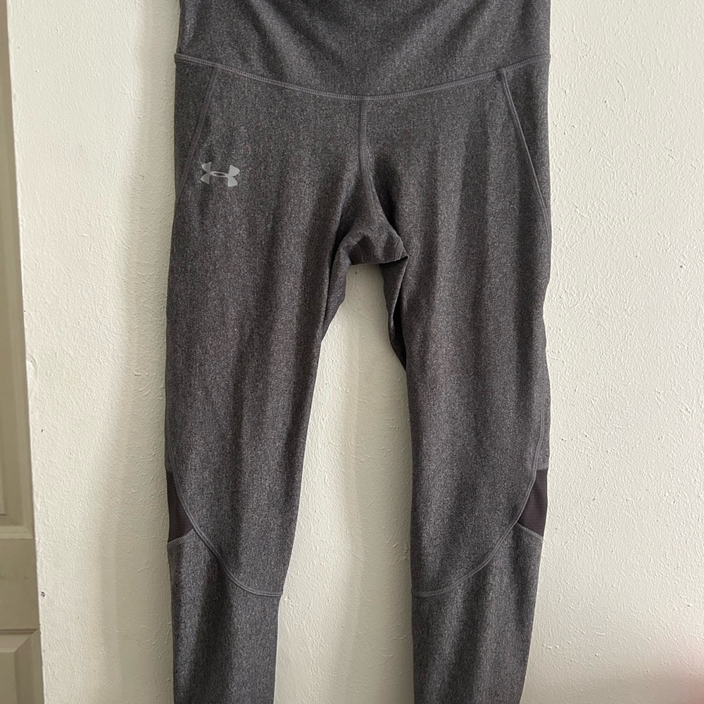 Under Armour Charcoal Performance Leggings